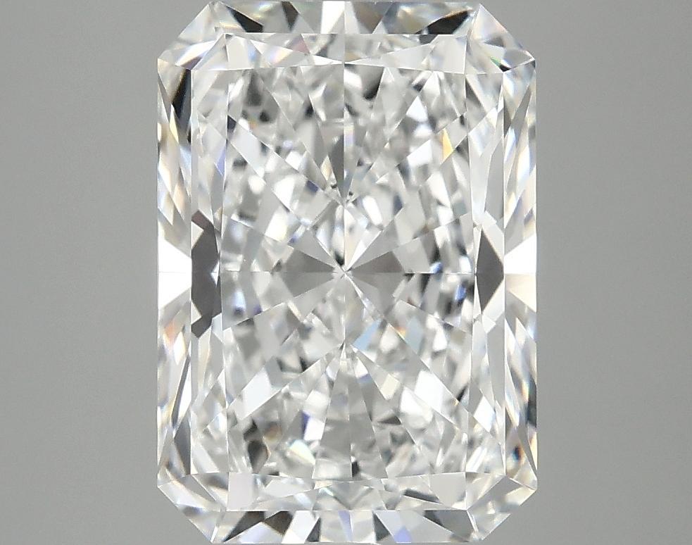 4.07 Carat Radiant Shaped Ideal Cut VVS2 IGI Certified Lab Grown Diamond