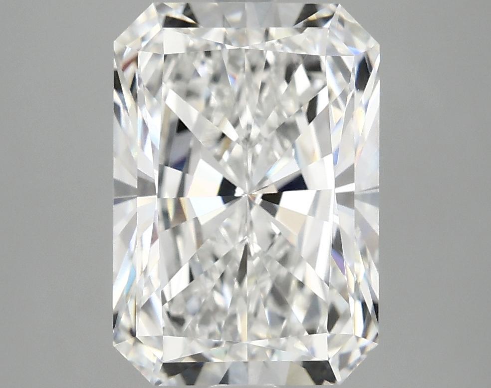 4.04 Carat Radiant Shaped Ideal Cut VVS2 IGI Certified Lab Grown Diamond