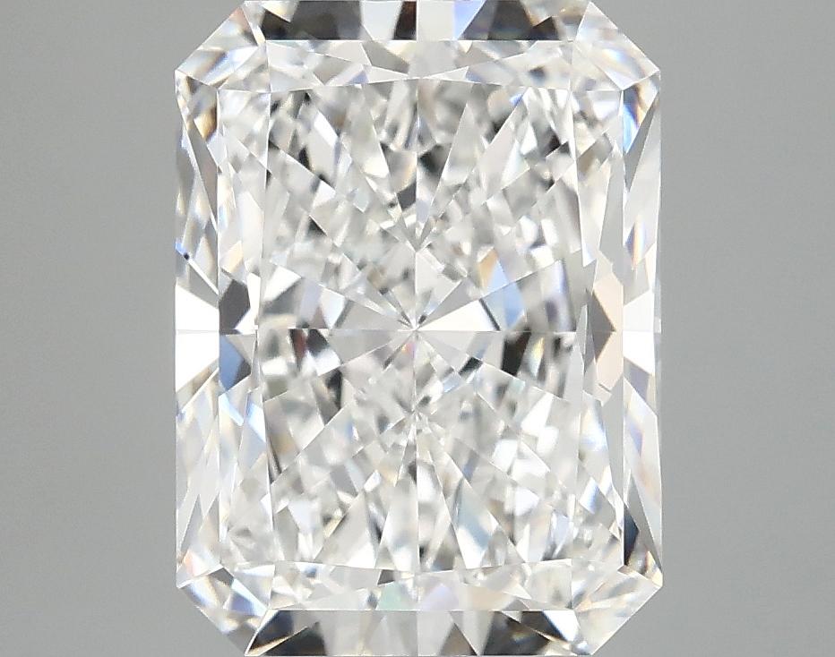 4.07 Carat Radiant Shaped Excellent Cut VVS2 IGI Certified Lab Grown Diamond