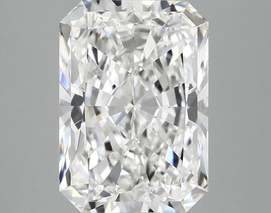 3.03 Carat Radiant Shaped Ideal Cut VVS2 IGI Certified Lab Grown Diamond