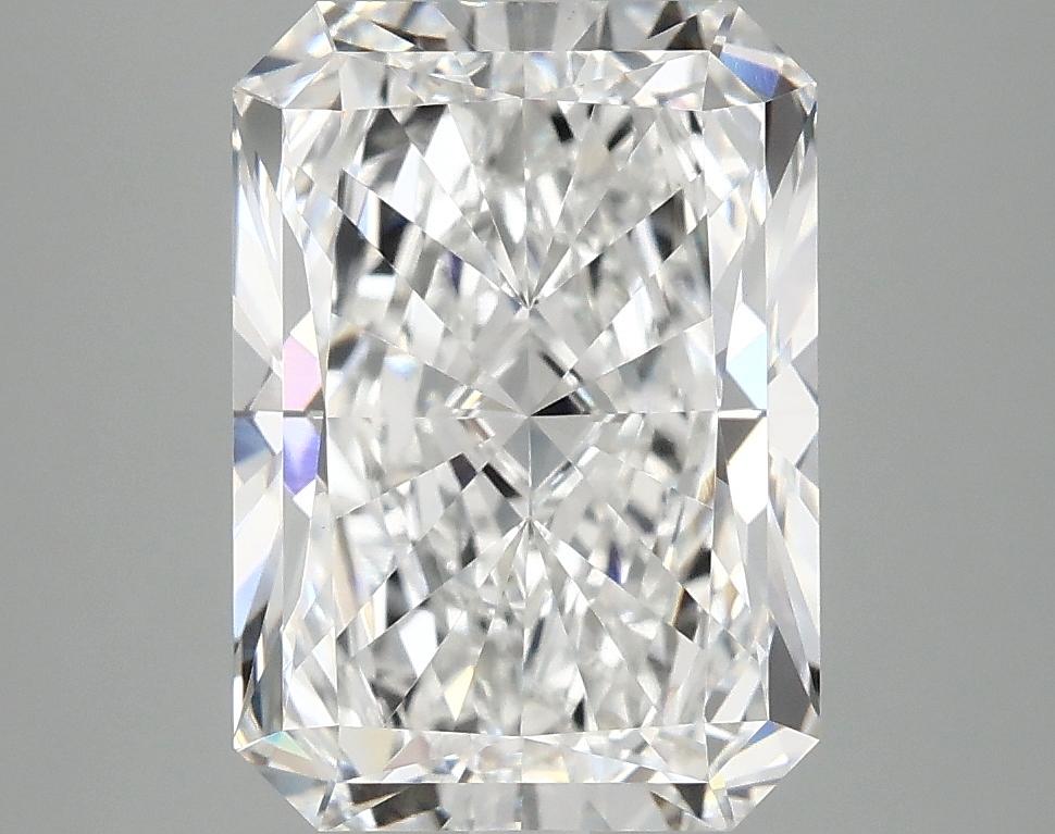 4.14 Carat Radiant Shaped Ideal Cut VVS2 IGI Certified Lab Grown Diamond