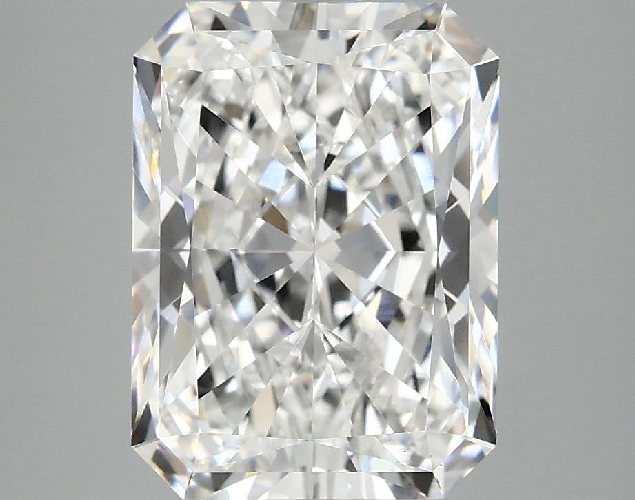 3.91 Carat Radiant Shaped Excellent Cut VS1 IGI Certified Lab Grown Diamond