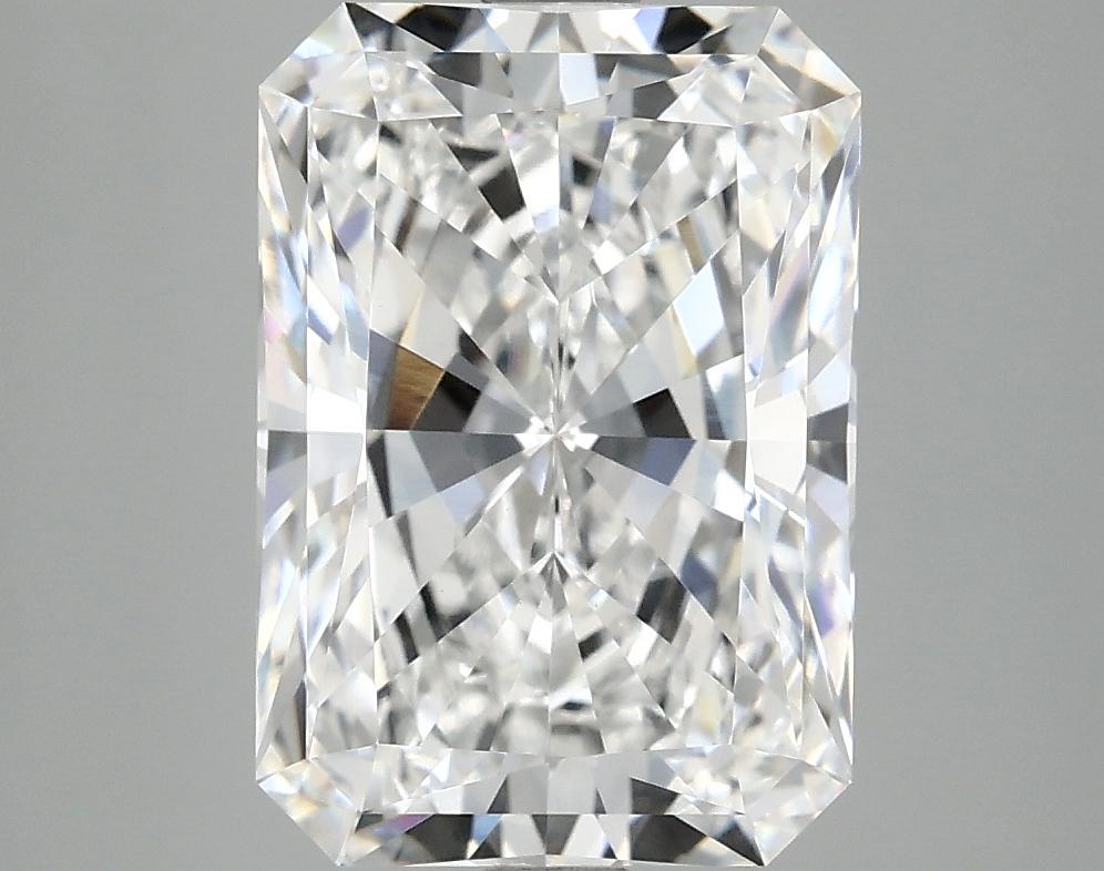 4.05 Carat Radiant Shaped Ideal Cut VVS2 IGI Certified Lab Grown Diamond
