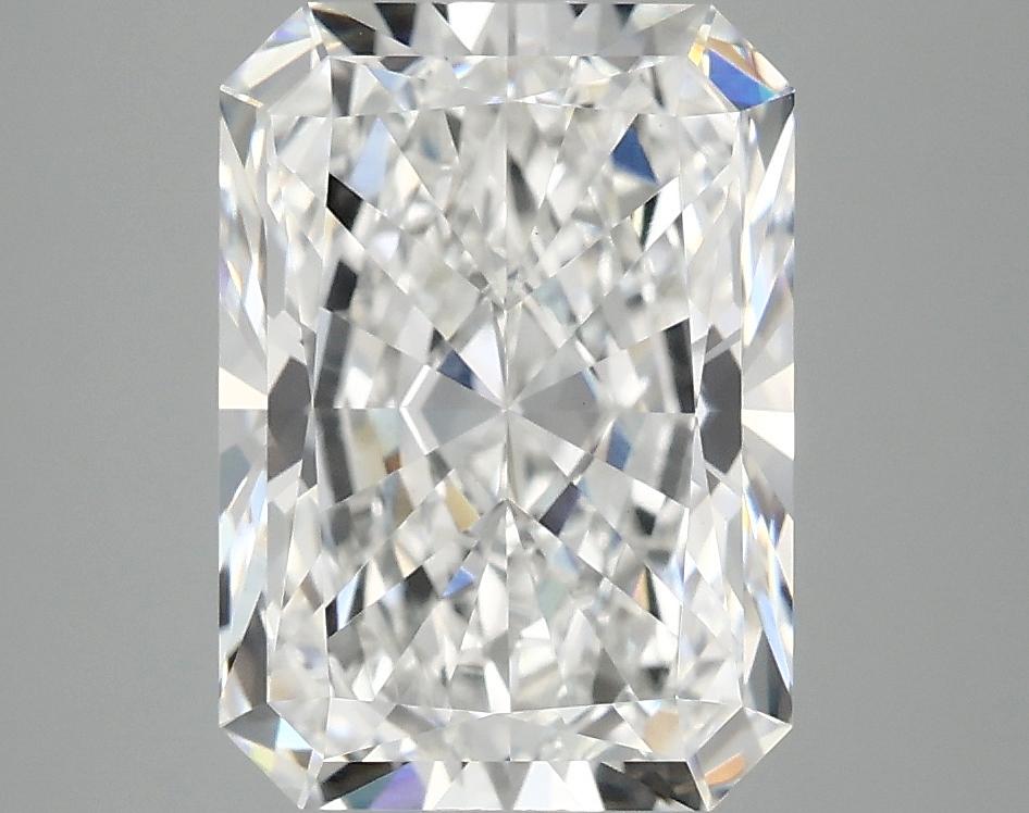 4.07 Carat Radiant Shaped Ideal Cut VVS2 IGI Certified Lab Grown Diamond