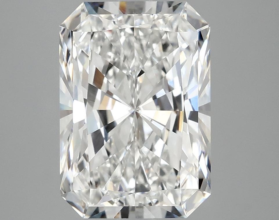 3.86 Carat Radiant Shaped Ideal Cut VVS2 IGI Certified Lab Grown Diamond