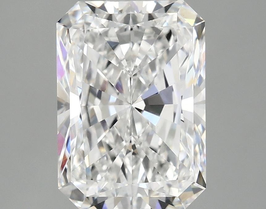 3.07 Carat Radiant Shaped Ideal Cut VVS2 IGI Certified Lab Grown Diamond