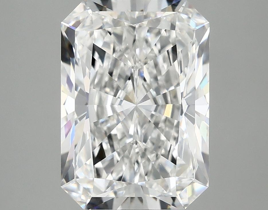 3.96 Carat Radiant Shaped Ideal Cut VVS2 IGI Certified Lab Grown Diamond