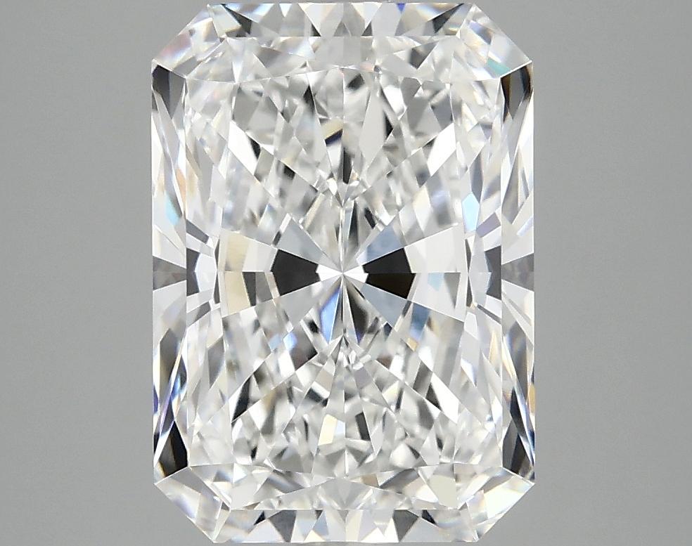 4.1 Carat Radiant Shaped Ideal Cut VVS2 IGI Certified Lab Grown Diamond