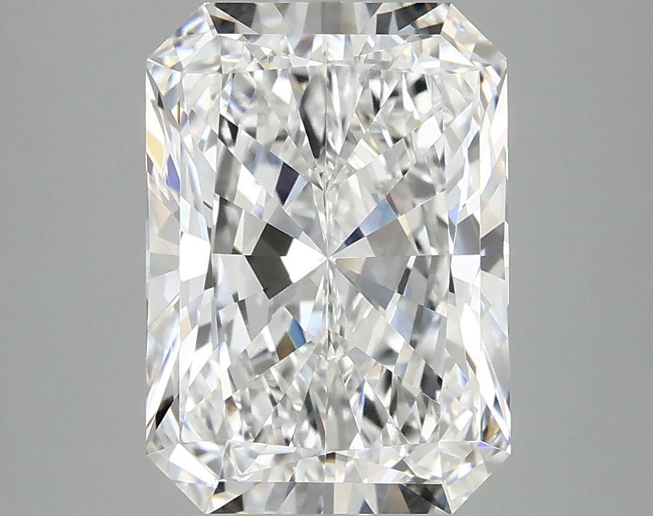 3.76 Carat Radiant Shaped Ideal Cut VVS2 IGI Certified Lab Grown Diamond