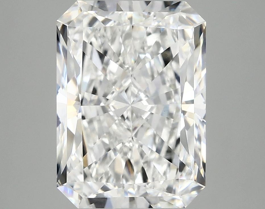 3.92 Carat Radiant Shaped Excellent Cut VVS2 IGI Certified Lab Grown Diamond