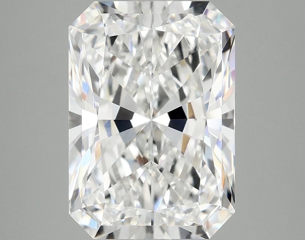 4.1 Carat Radiant Shaped Ideal Cut VVS2 IGI Certified Lab Grown Diamond