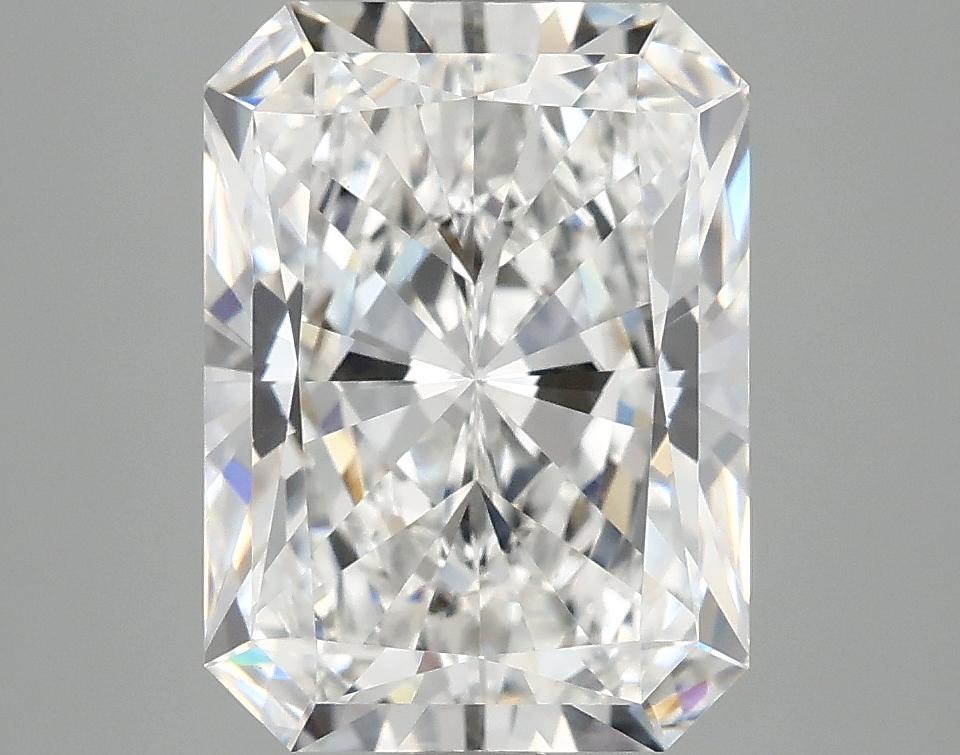 4.07 Carat Radiant Shaped Excellent Cut VVS2 IGI Certified Lab Grown Diamond