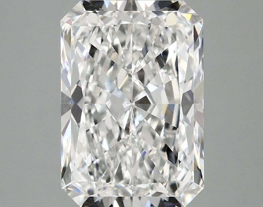 2.9 Carat Radiant Shaped Ideal Cut VS1 IGI Certified Lab Grown Diamond