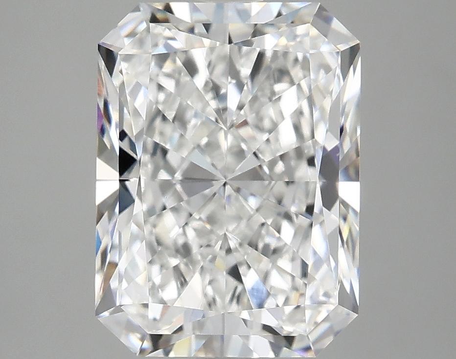 3.91 Carat Radiant Shaped Excellent Cut VS1 IGI Certified Lab Grown Diamond