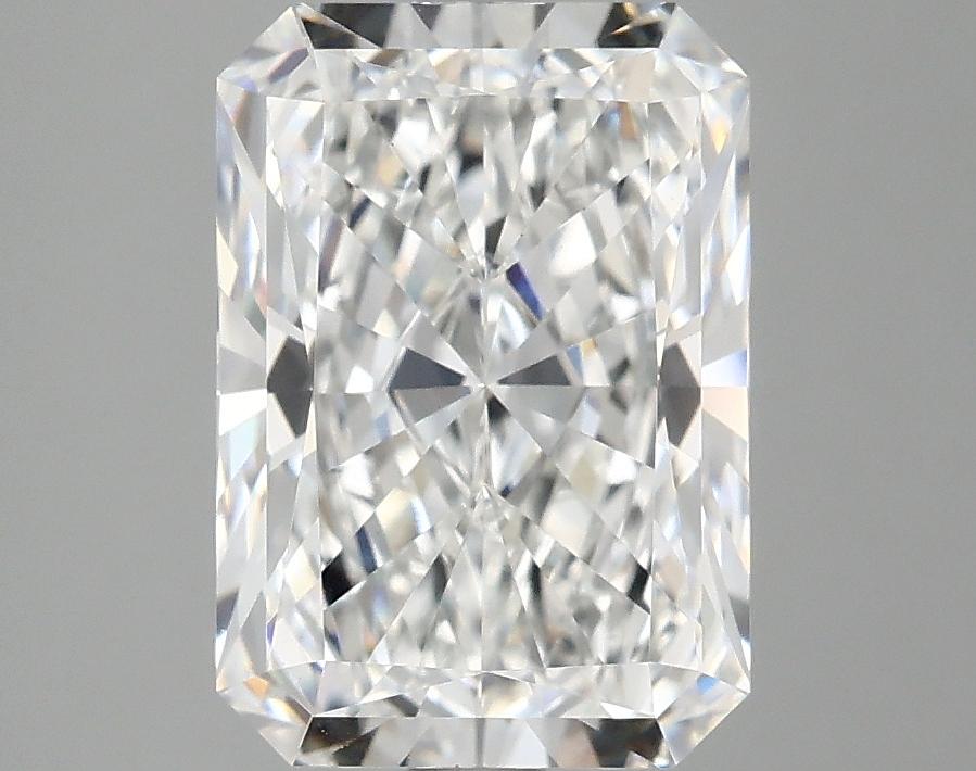 3.1 Carat Radiant Shaped Ideal Cut VVS2 IGI Certified Lab Grown Diamond