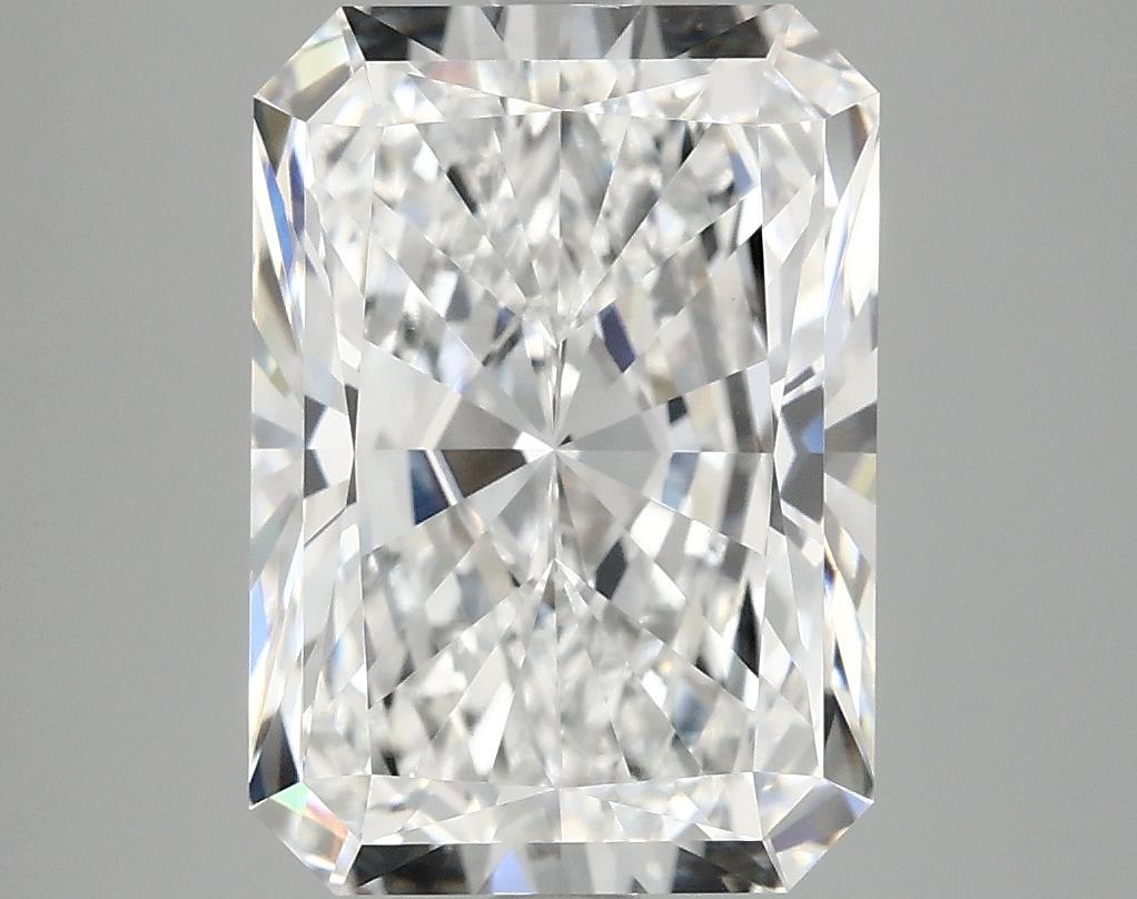 4.19 Carat Radiant Shaped Ideal Cut VVS2 IGI Certified Lab Grown Diamond