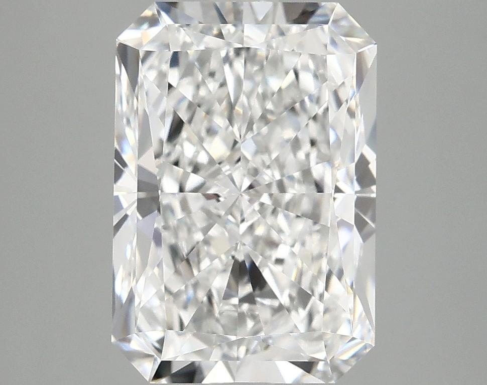 4.0 Carat Radiant Shaped Ideal Cut VVS2 IGI Certified Lab Grown Diamond