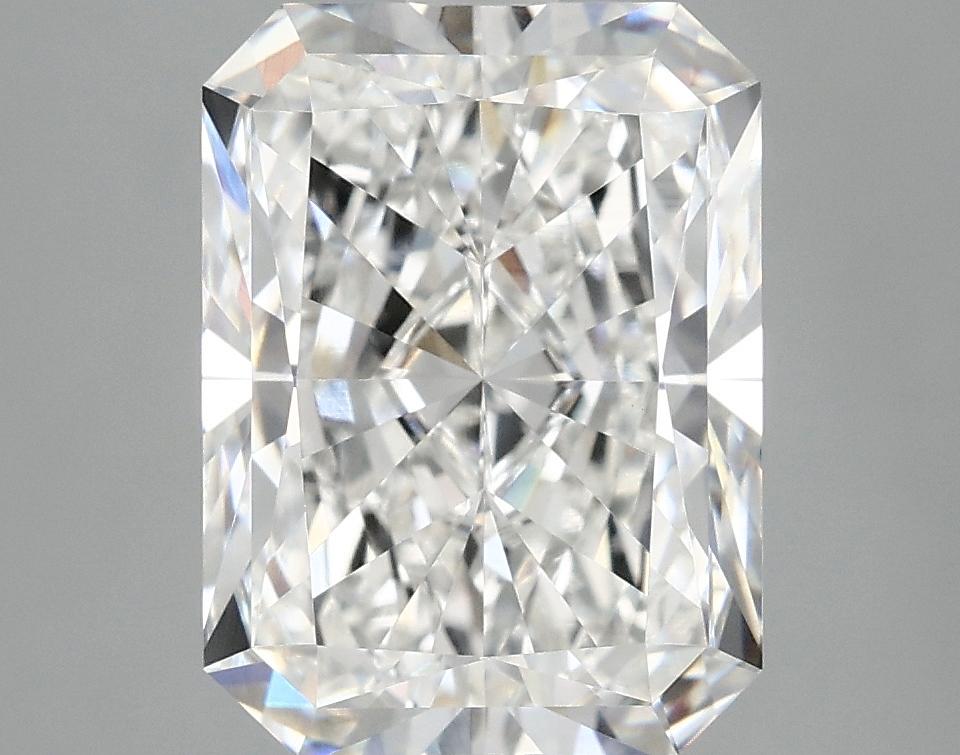 3.95 Carat Radiant Shaped Excellent Cut VVS2 IGI Certified Lab Grown Diamond