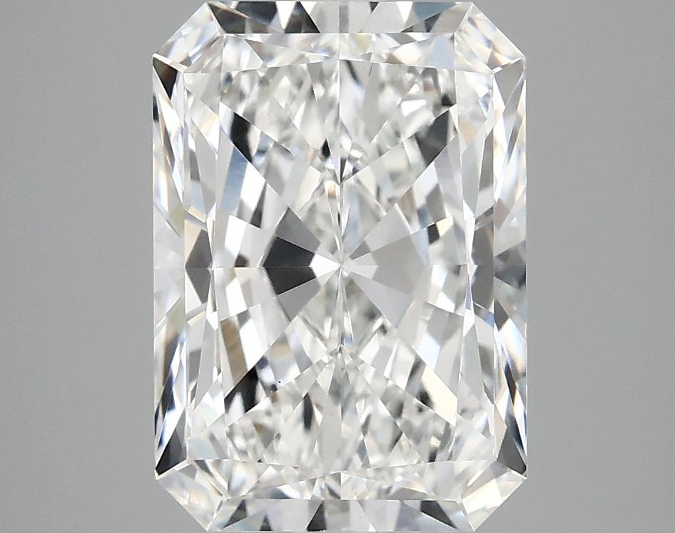 3.91 Carat Radiant Shaped Ideal Cut VVS2 IGI Certified Lab Grown Diamond