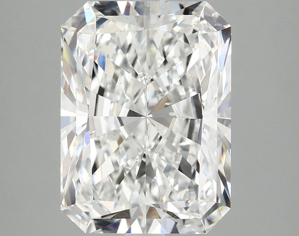 3.94 Carat Radiant Shaped Excellent Cut VS2 IGI Certified Lab Grown Diamond