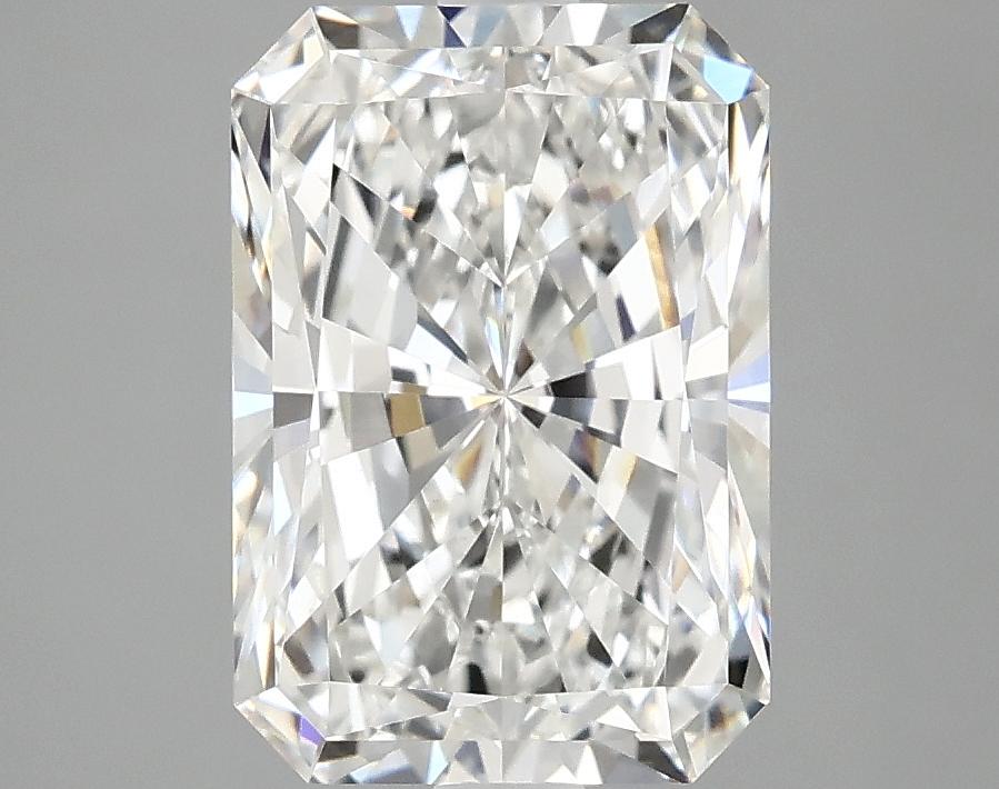 3.04 Carat Radiant Shaped Ideal Cut VVS2 IGI Certified Lab Grown Diamond