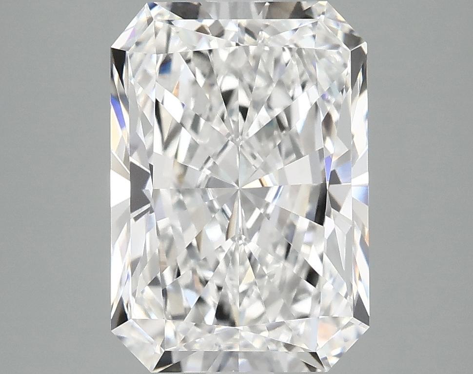 3.9 Carat Radiant Shaped Ideal Cut VVS2 IGI Certified Lab Grown Diamond