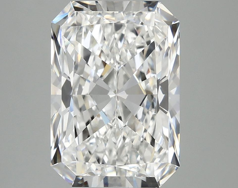 3.89 Carat Radiant Shaped Ideal Cut VVS2 IGI Certified Lab Grown Diamond