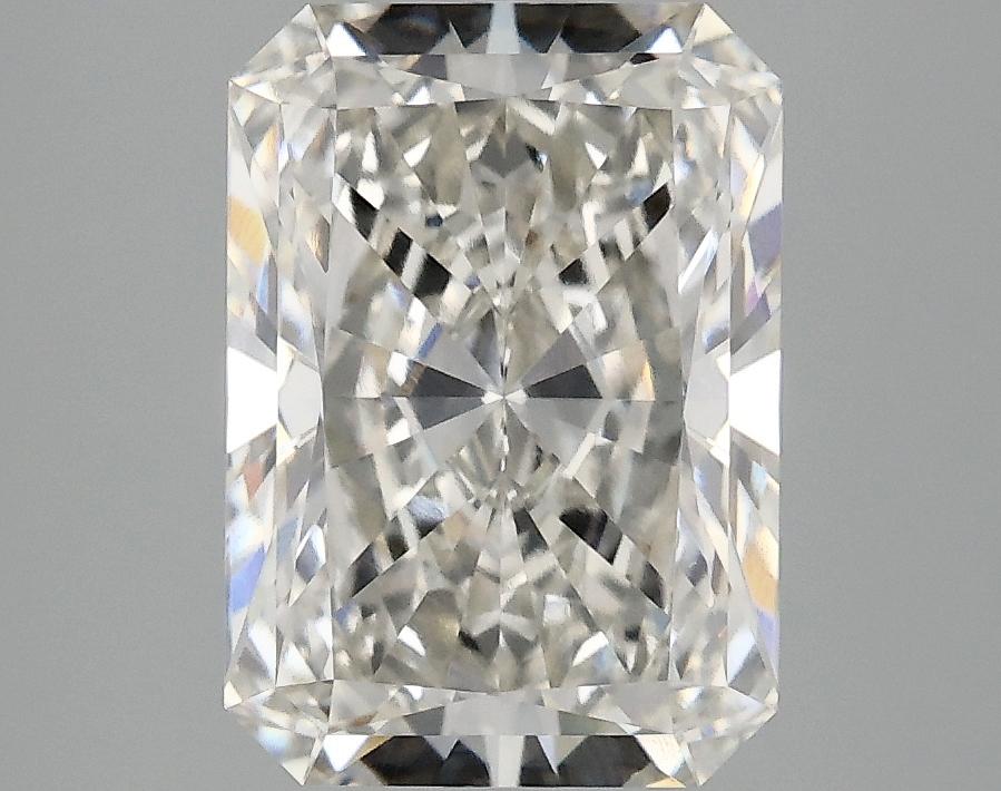 3.09 Carat Radiant Shaped Ideal Cut VVS2 IGI Certified Lab Grown Diamond
