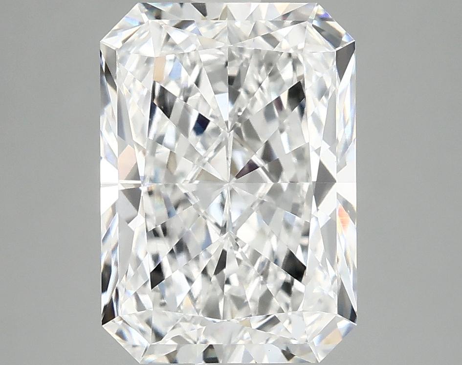 3.85 Carat Radiant Shaped Ideal Cut VVS2 IGI Certified Lab Grown Diamond