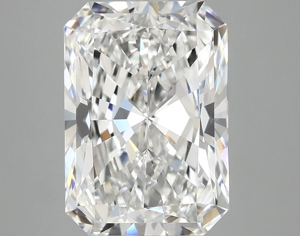 3.94 Carat Radiant Shaped Ideal Cut VVS2 IGI Certified Lab Grown Diamond