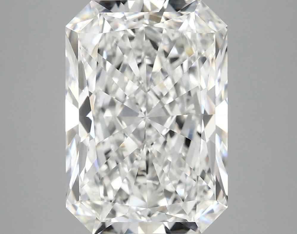4.06 Carat Radiant Shaped Ideal Cut VVS2 IGI Certified Lab Grown Diamond