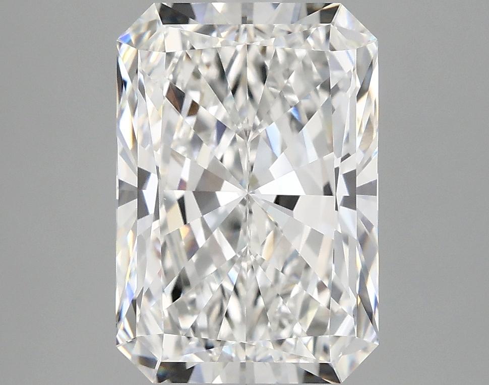 3.88 Carat Radiant Shaped Ideal Cut VVS2 IGI Certified Lab Grown Diamond