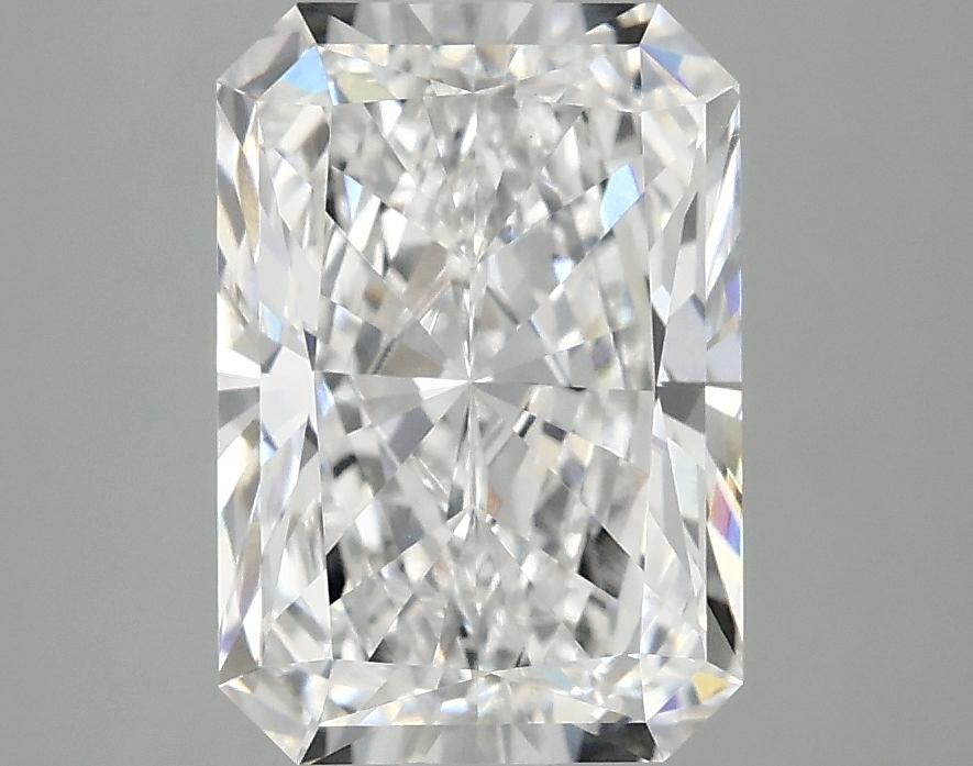3.07 Carat Radiant Shaped Ideal Cut VVS2 IGI Certified Lab Grown Diamond