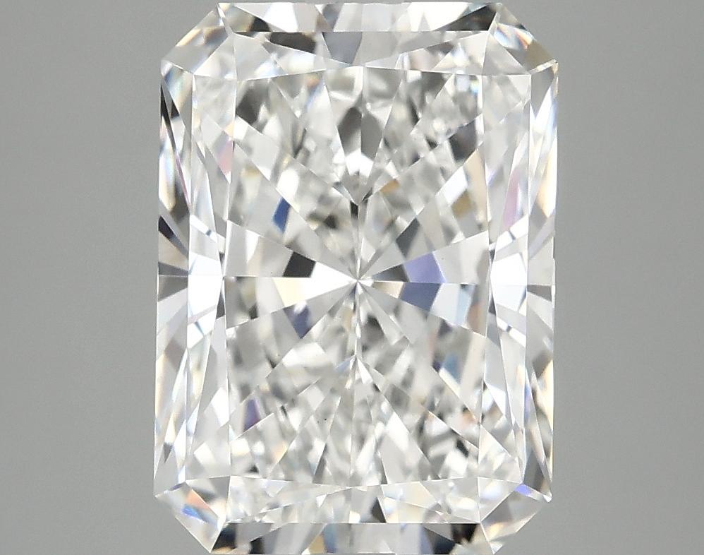 3.84 Carat Radiant Shaped Excellent Cut VVS2 IGI Certified Lab Grown Diamond
