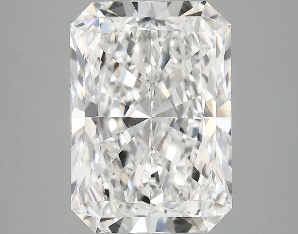 4.17 Carat Radiant Shaped Ideal Cut VVS2 IGI Certified Lab Grown Diamond