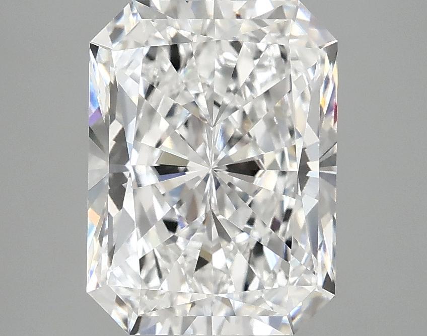 2.96 Carat Radiant Shaped Excellent Cut VVS2 IGI Certified Lab Grown Diamond