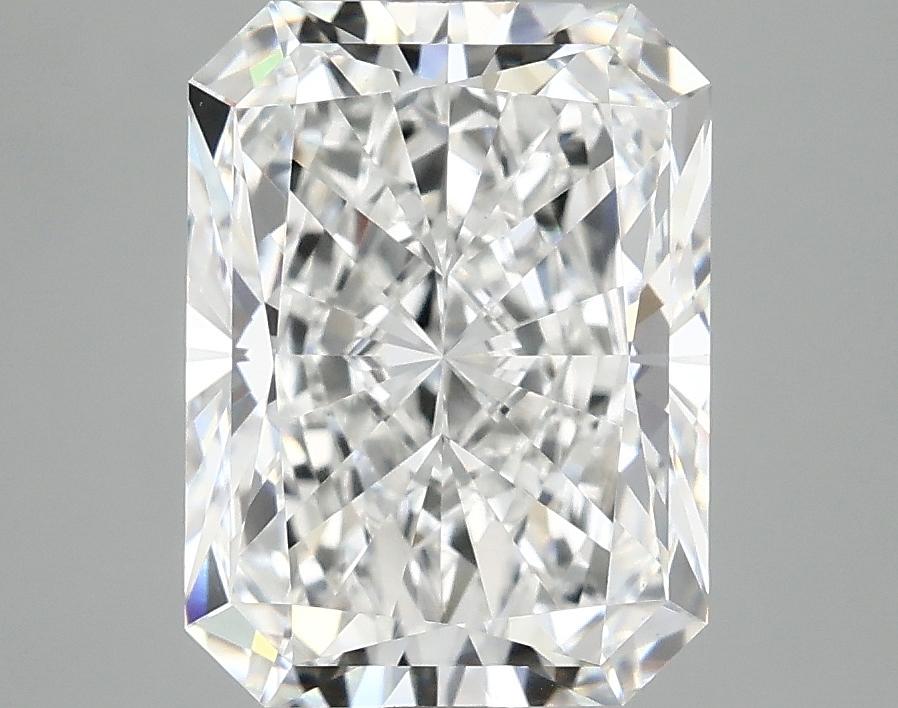 3.67 Carat Radiant Shaped Excellent Cut VS1 IGI Certified Lab Grown Diamond