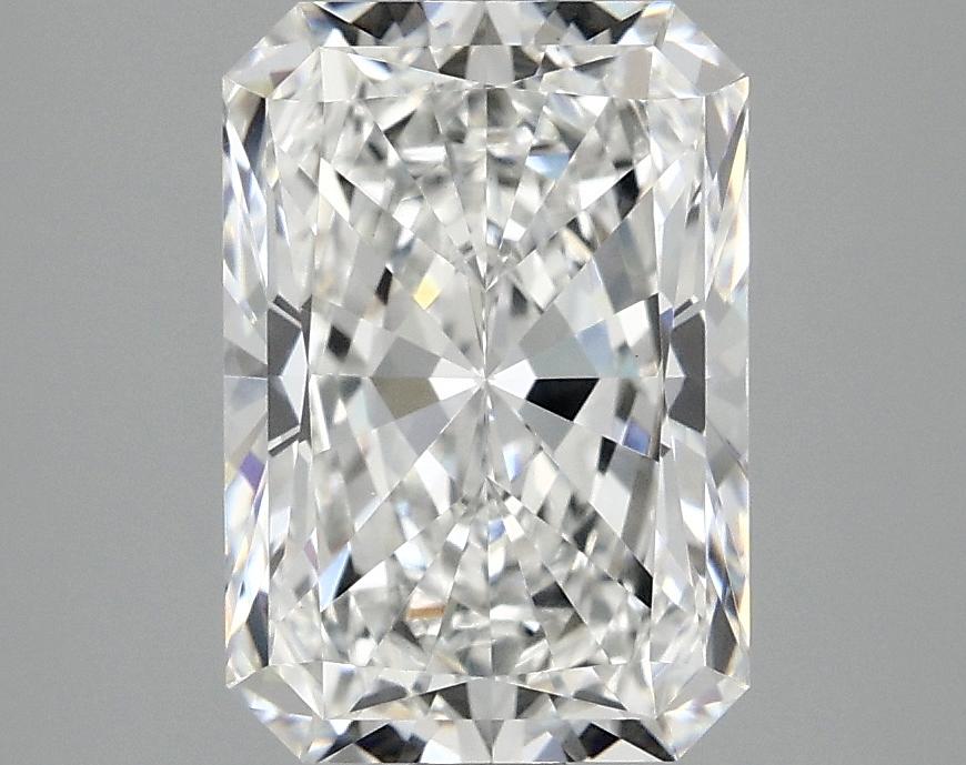 3.02 Carat Radiant Shaped Ideal Cut VVS2 IGI Certified Lab Grown Diamond