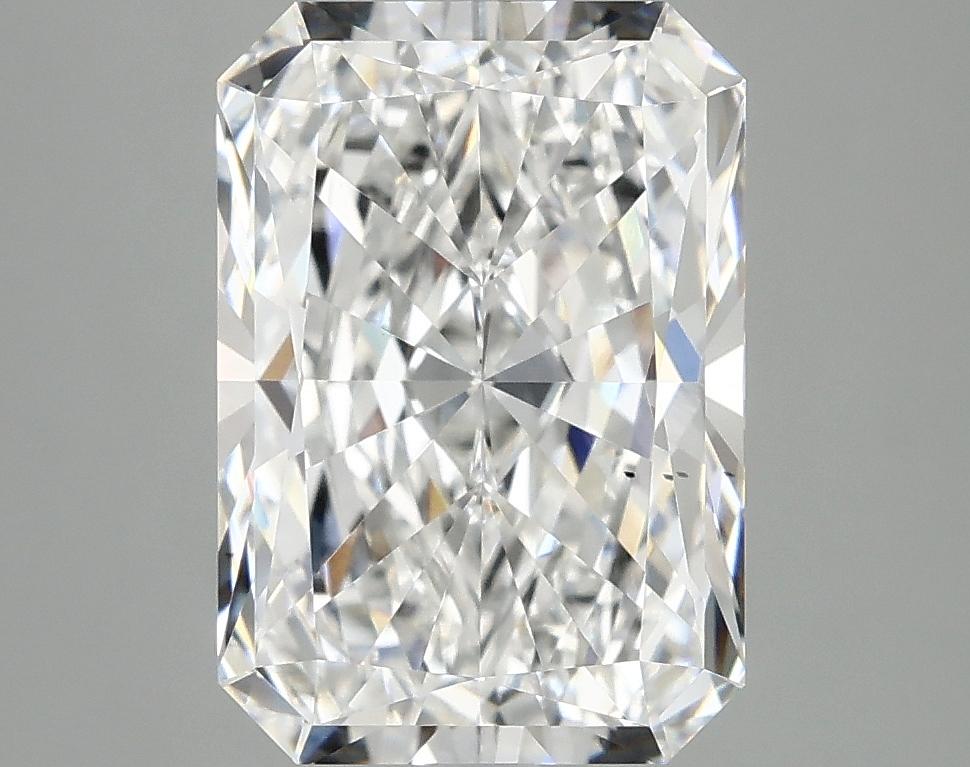 4.1 Carat Radiant Shaped Ideal Cut VS2 IGI Certified Lab Grown Diamond