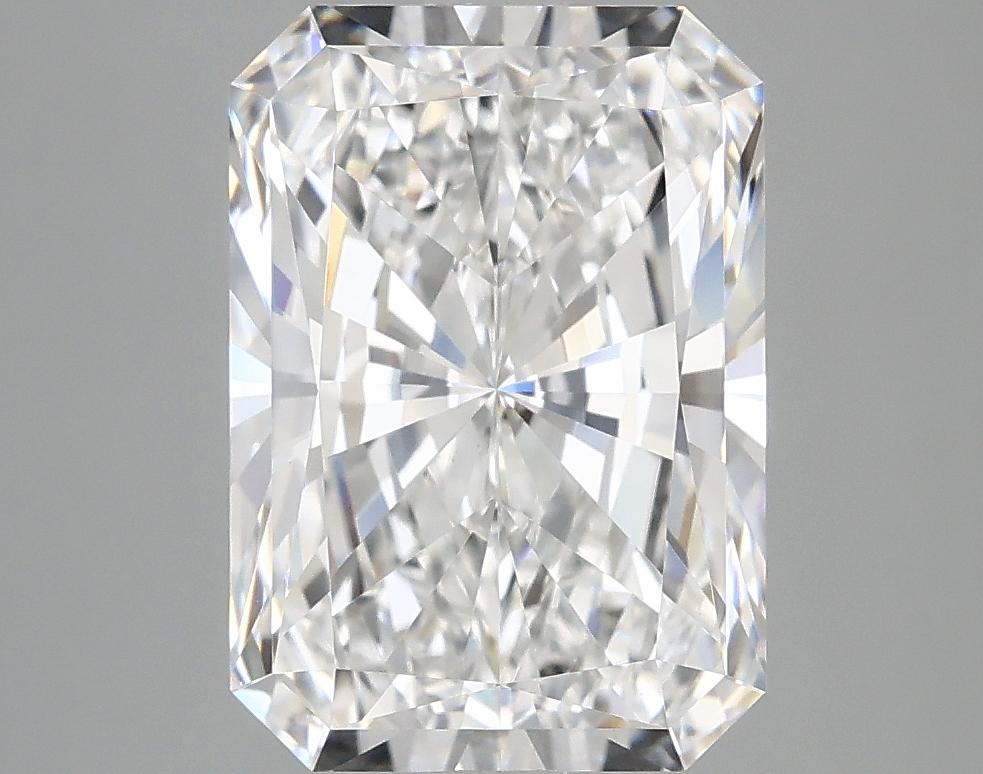 4.01 Carat Radiant Shaped Ideal Cut VVS2 IGI Certified Lab Grown Diamond