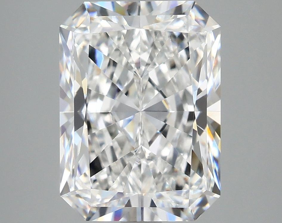 4.12 Carat Radiant Shaped Excellent Cut VS1 IGI Certified Lab Grown Diamond