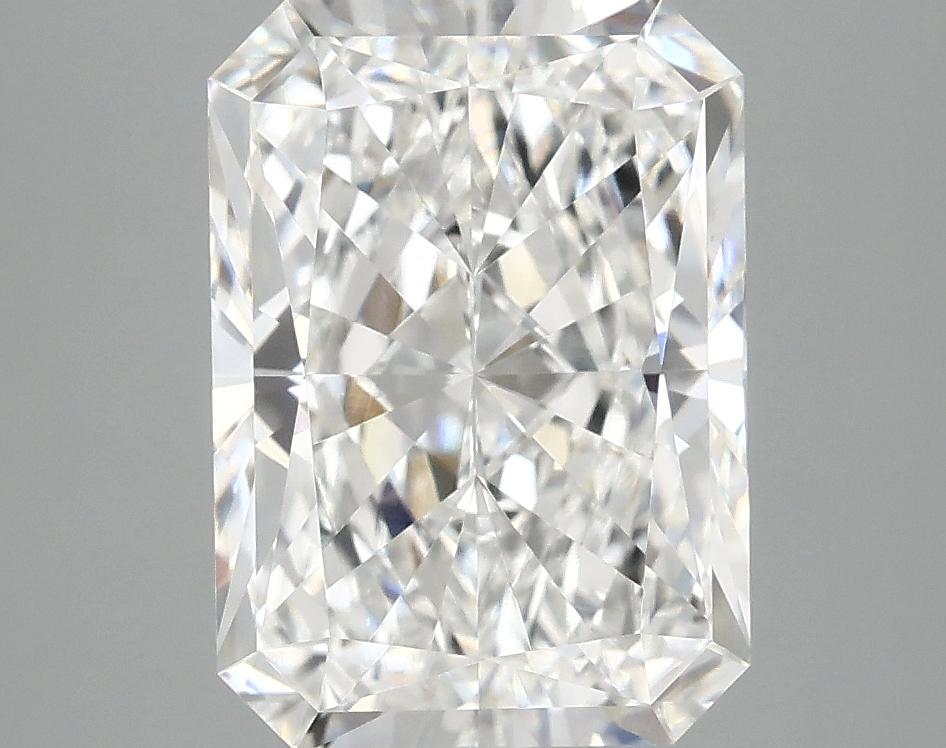 4.1 Carat Radiant Shaped Ideal Cut VVS2 IGI Certified Lab Grown Diamond