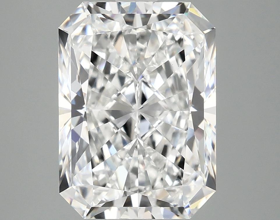 4.13 Carat Radiant Shaped Excellent Cut VVS2 IGI Certified Lab Grown Diamond