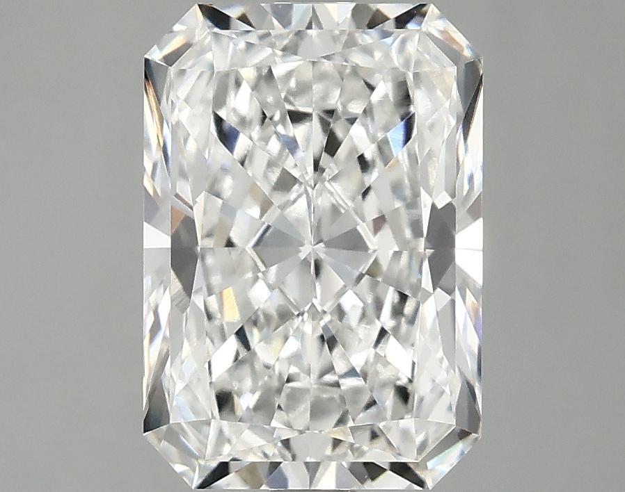 3.08 Carat Radiant Shaped Ideal Cut VVS2 IGI Certified Lab Grown Diamond