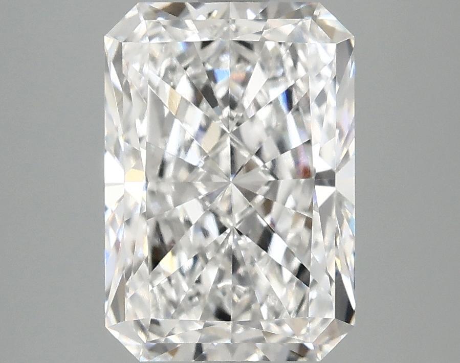 2.97 Carat Radiant Shaped Ideal Cut VVS2 IGI Certified Lab Grown Diamond