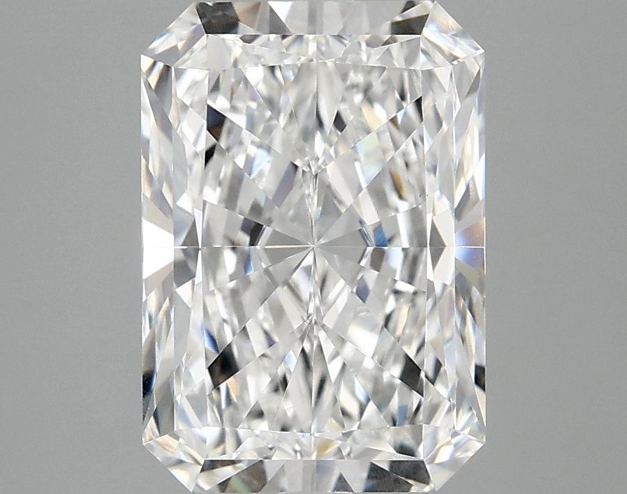 3.1 Carat Radiant Shaped Ideal Cut VVS2 IGI Certified Lab Grown Diamond