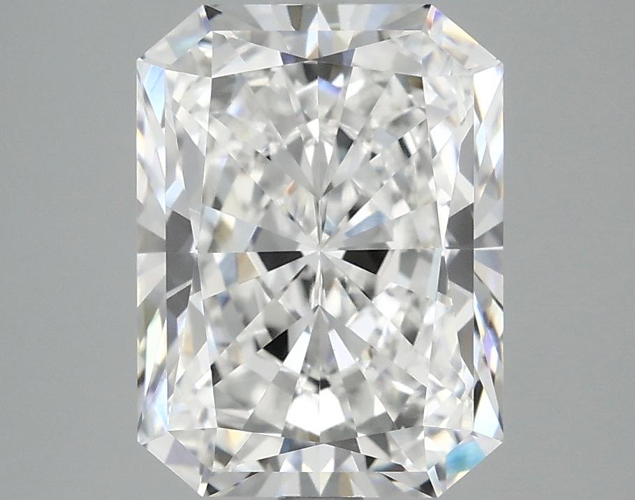 3.65 Carat Radiant Shaped Excellent Cut VVS2 IGI Certified Lab Grown Diamond