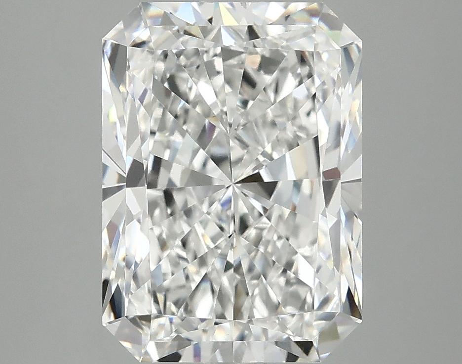 3.9 Carat Radiant Shaped Excellent Cut VS2 IGI Certified Lab Grown Diamond