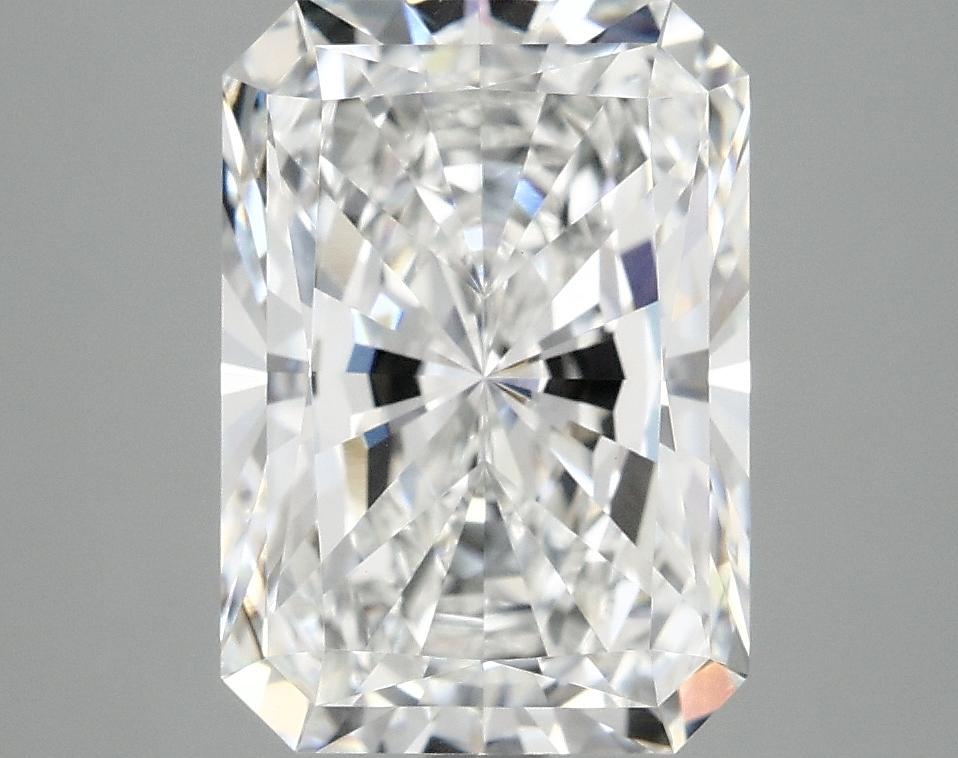 4.05 Carat Radiant Shaped Ideal Cut VVS2 IGI Certified Lab Grown Diamond