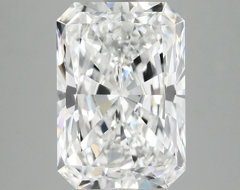 4.0 Carat Radiant Shaped Ideal Cut VVS2 IGI Certified Lab Grown Diamond